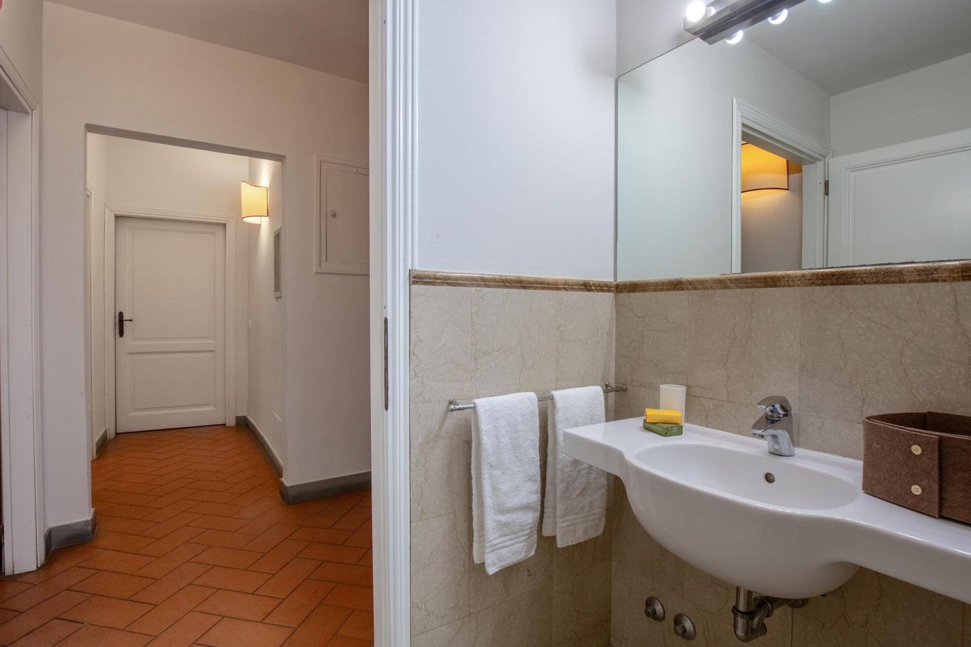 Rondinelli Charme Prestige Apartment Florence Exterior photo