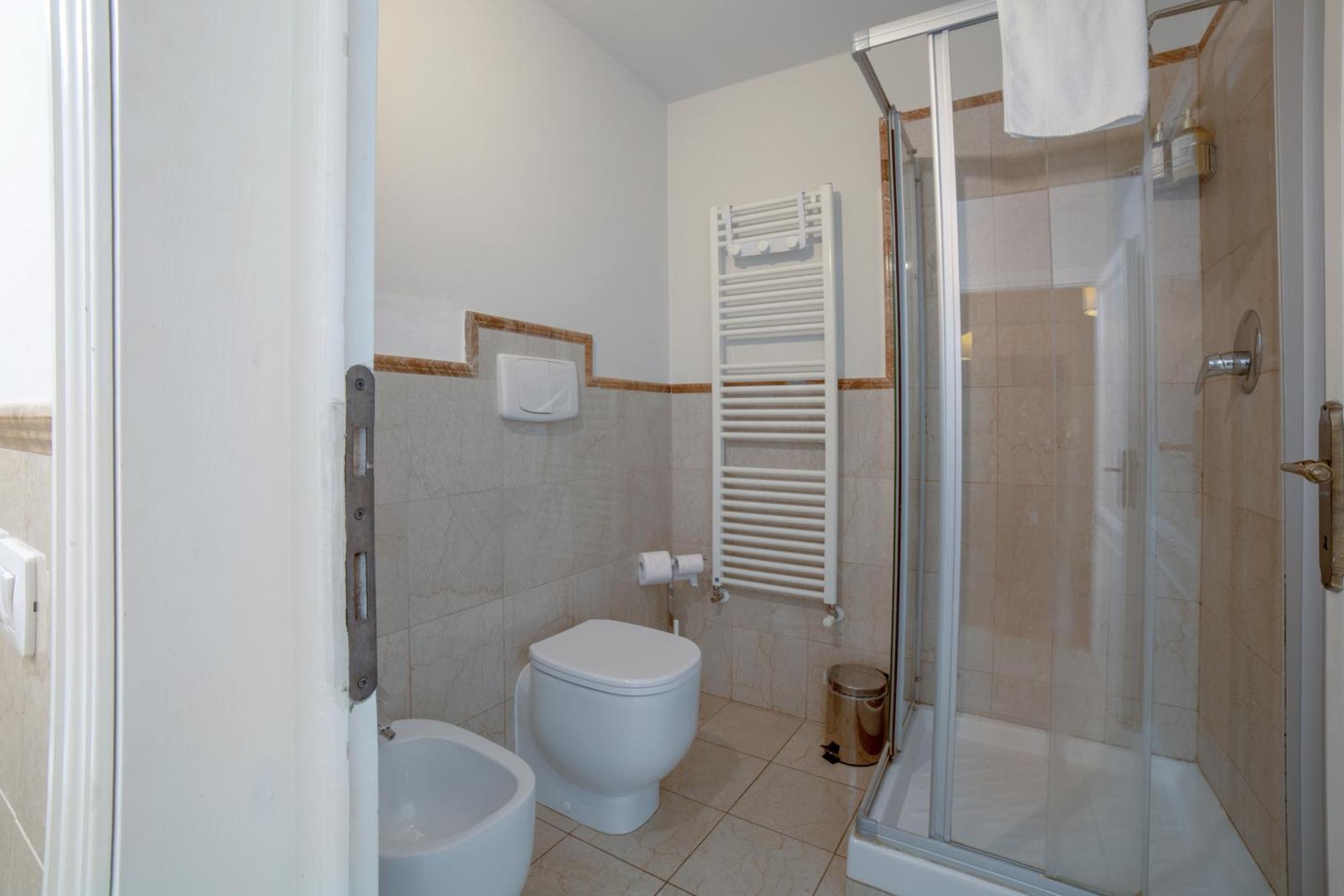Rondinelli Charme Prestige Apartment Florence Exterior photo