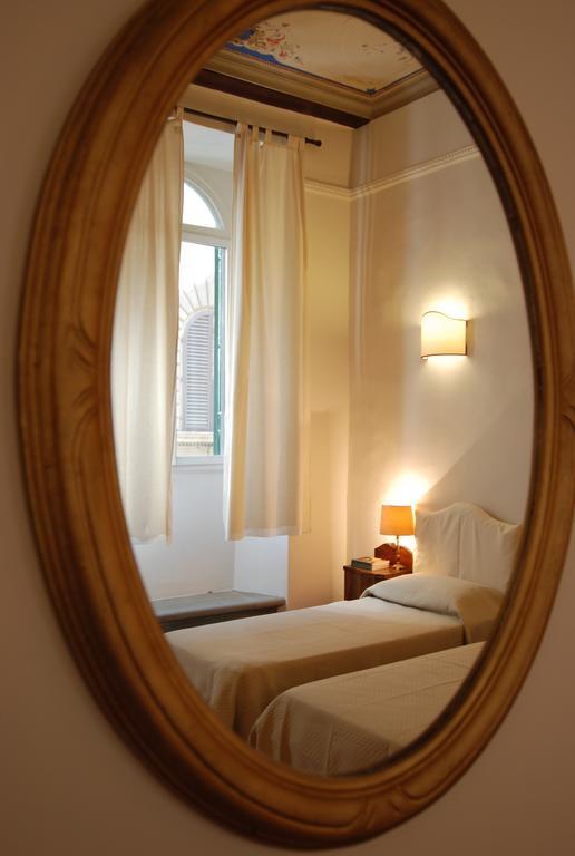 Rondinelli Charme Prestige Apartment Florence Exterior photo